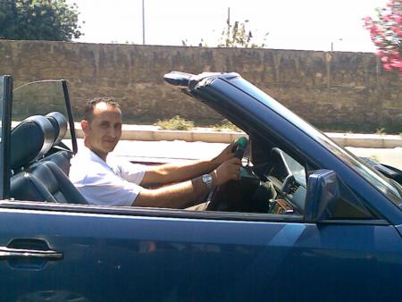 oncle simohamed ac sa bagnole